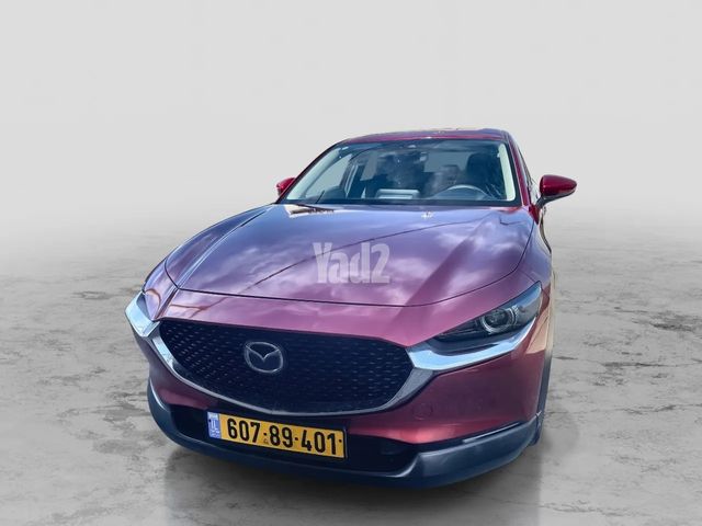מודעת רכב מאזדה CX-30