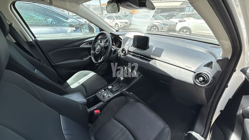 מודעת רכב מאזדה CX-3 3