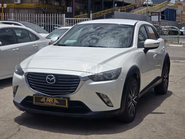 מודעת רכב מאזדה CX-3 1