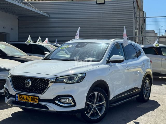 מודעת רכב אם ג'י EHS PHEV