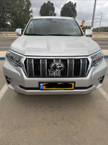מודעת רכב טויוטה לנד קרוזר