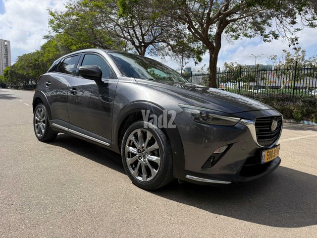 מודעת רכב מאזדה CX-3 2
