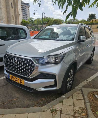 מודעת רכב סאנגיונג רקסטון