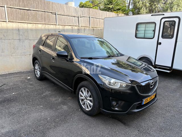 מודעת רכב מאזדה CX-5