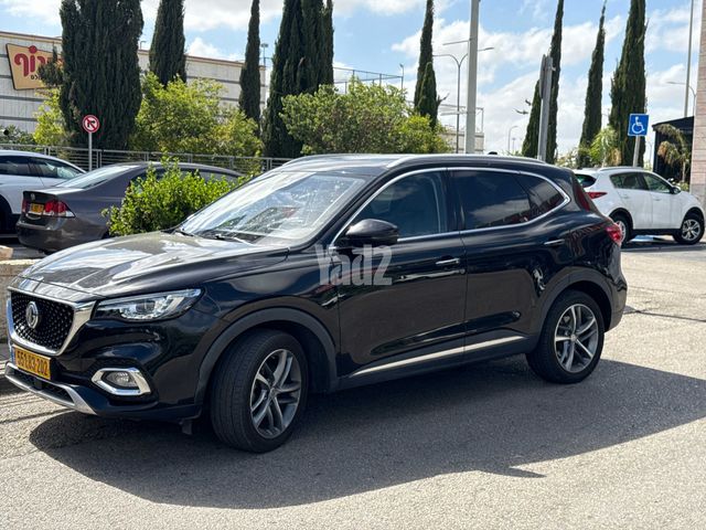 מודעת רכב אם ג'י EHS PHEV