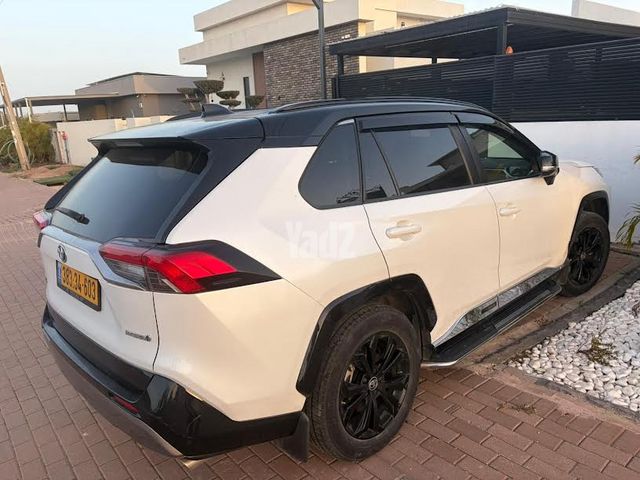מודעת רכב טויוטה RAV4