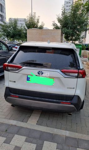 מודעת רכב טויוטה RAV4