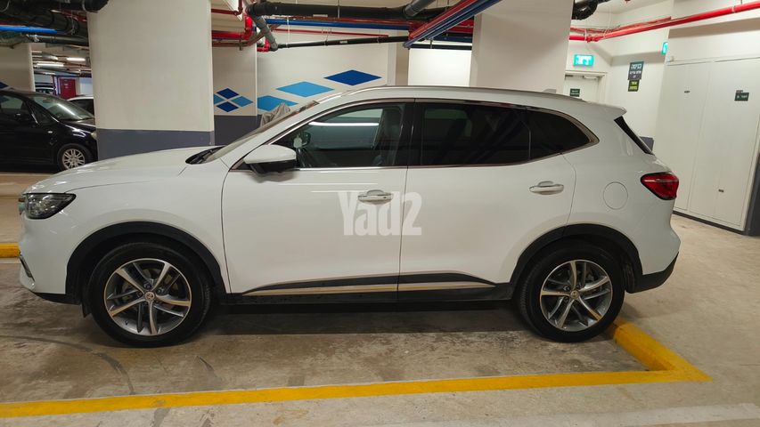 מודעת רכב אם ג'י EHS PHEV
