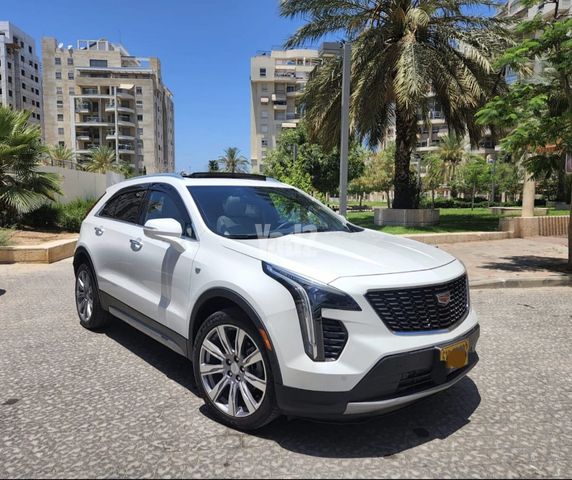 מודעת רכב קאדילק XT4