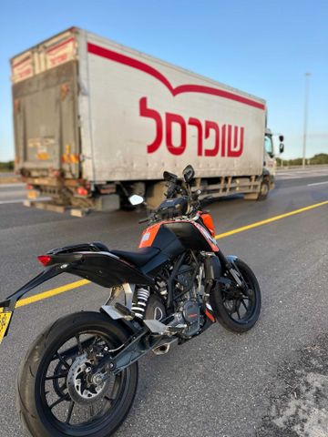 מודעת רכב KTM Naked Duke 200