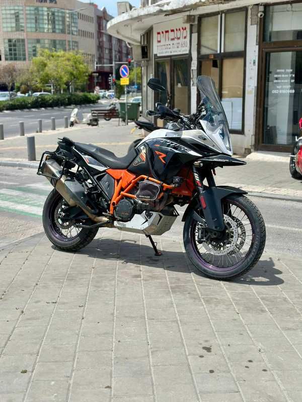 מודעת רכב KTM Adventure 1090R