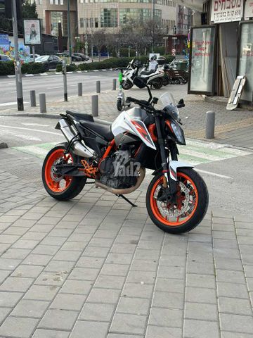 מודעת רכב KTM Naked Duke 890