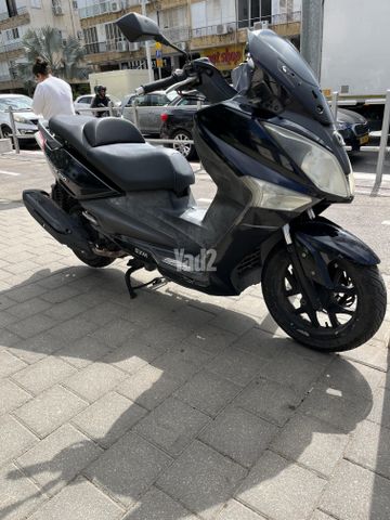 מודעת רכב סאן יאנג ג'וי-מקס 250 XI