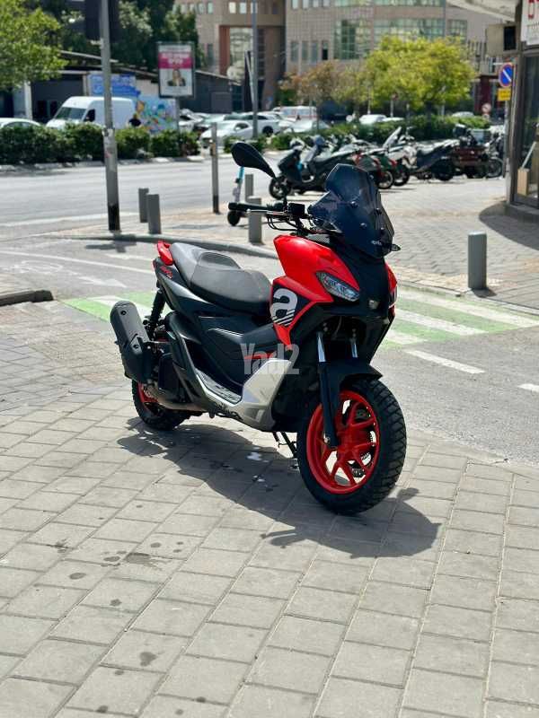 מודעת רכב אפריליה SR GT 125