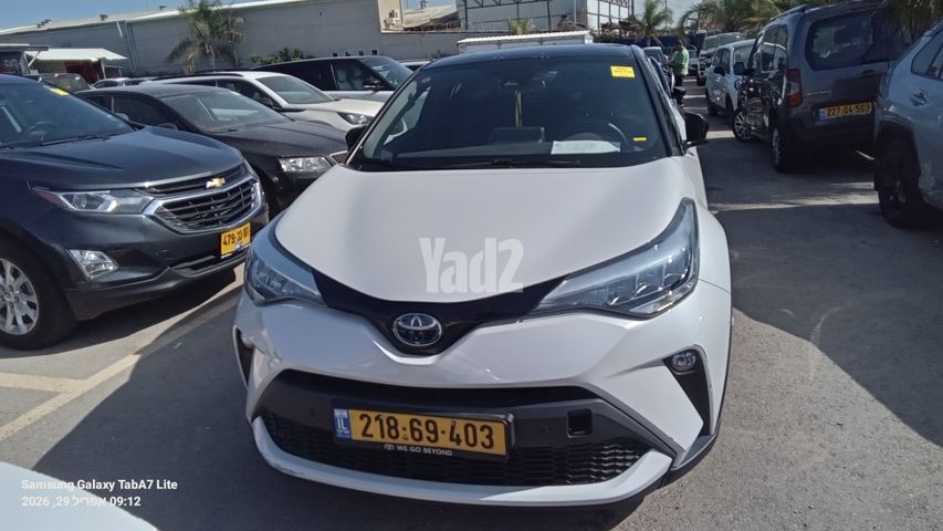 מודעת רכב טויוטה C-HR