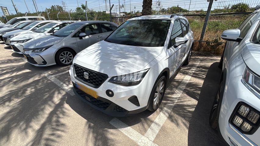 מודעת רכב סיאט ארונה