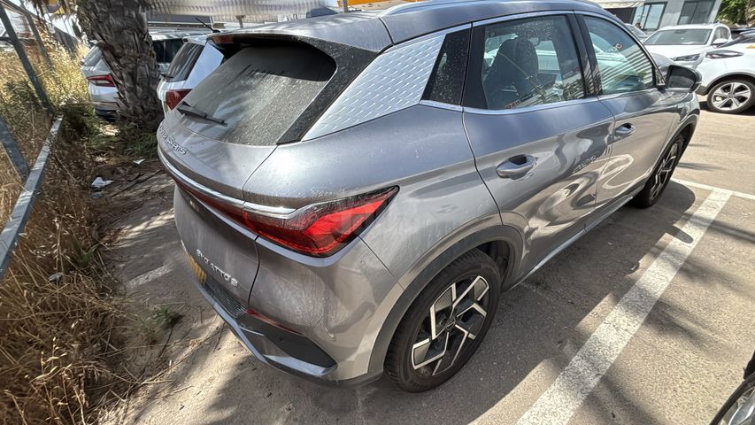 מודעת רכב בי.ווי.די אטו 3 2