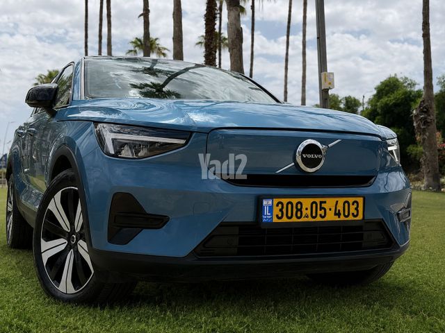 מודעת רכב וולוו C40