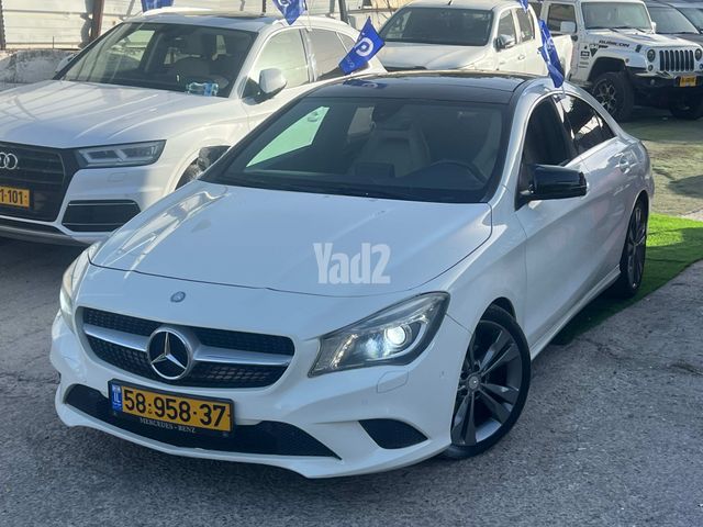 מודעת רכב מרצדס-בנץ CLA