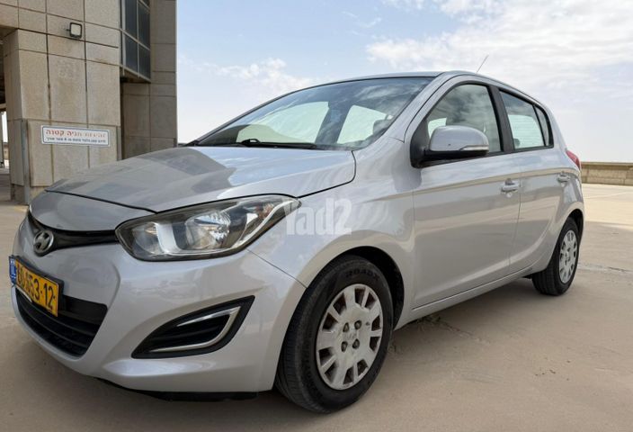 מודעת רכב יונדאי i20