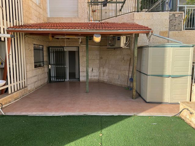 סול ליפצין 17