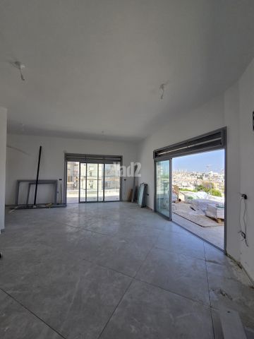 ד"ר אנריקו פבריגט 1