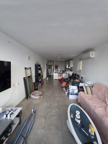 שדרות הנשיא וייצמן 18