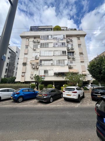 עולי הגרדום 50