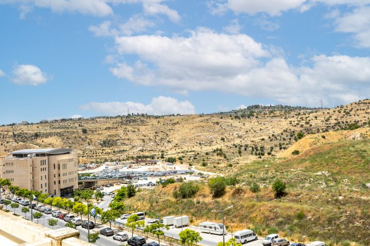 דירה למכירה בירושלים (תיווך) — 3