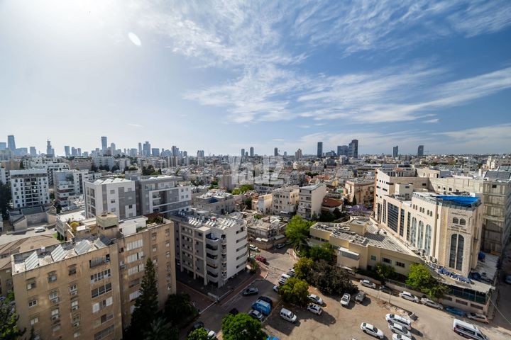 שדרות ירושלים 101