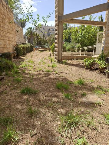 דירת גן למכירה בירושלים (תיווך) — 4