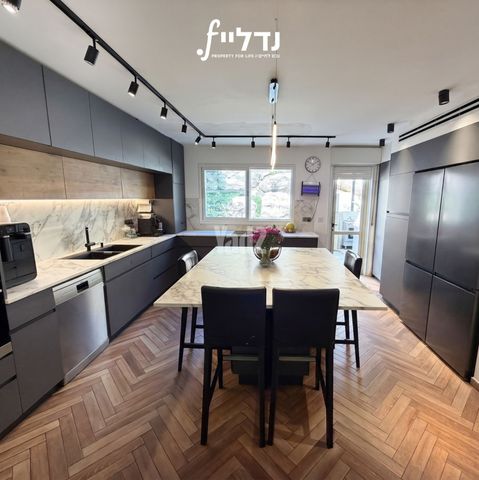הציפורן 9