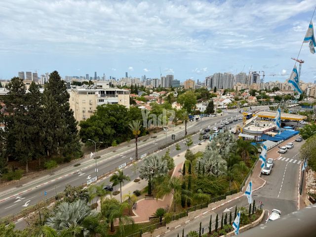 אגוז