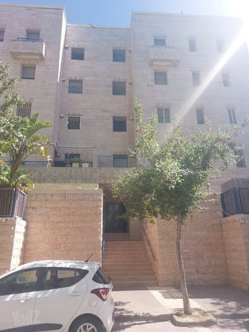דירה להשכרה בירושלים (תיווך) — 2