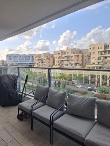 אתרוג 16