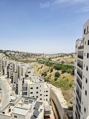 דירה להשכרה בירושלים (תיווך) — 2
