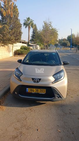 מודעת רכב טויוטה אייגו X