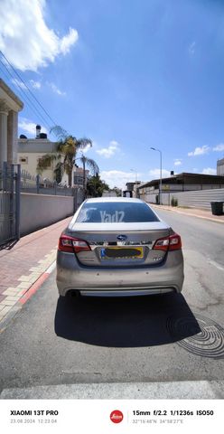 מודעת רכב סובארו B4/לגאסי