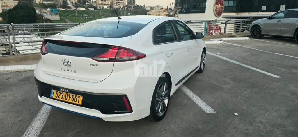 מודעת רכב יונדאי איוניק
