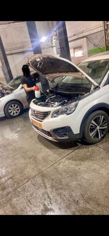 מודעת רכב פיג'ו 5008