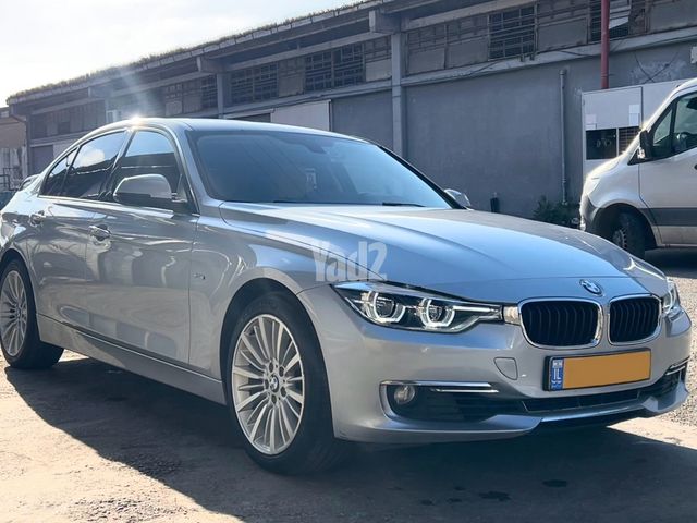 מודעת רכב ב מ וו סדרה 3