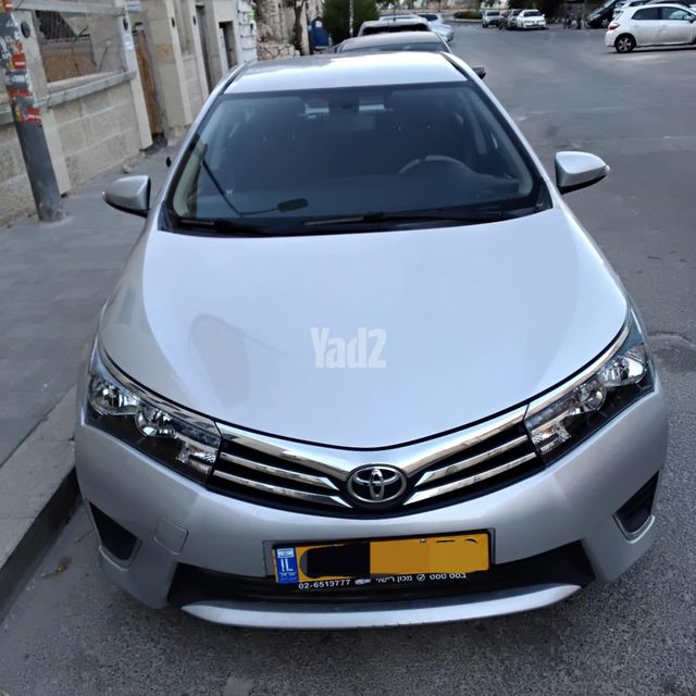 מודעת רכב טויוטה קורולה