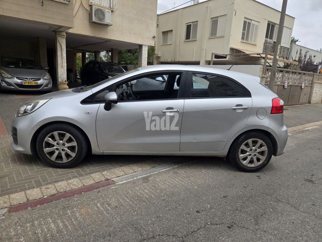 מודעת רכב קיה ריו