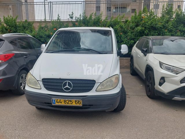 מודעת רכב מרצדס-בנץ ויטו