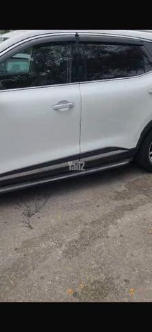 מודעת רכב אם ג'י EHS PHEV