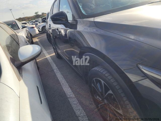 מודעת רכב מאזדה CX-5