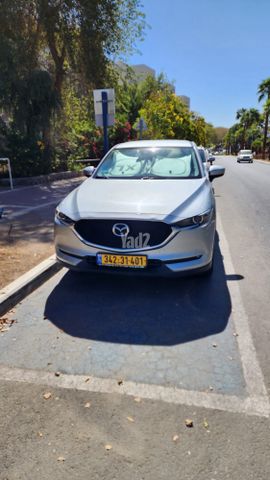 מודעת רכב מאזדה CX-5