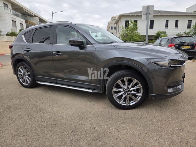 מודעת רכב מאזדה CX-5
