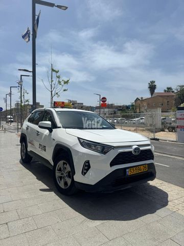 מודעת רכב טויוטה RAV4 1
