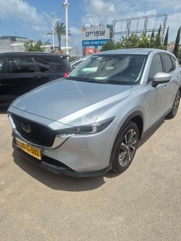 מודעת רכב מאזדה CX-5
